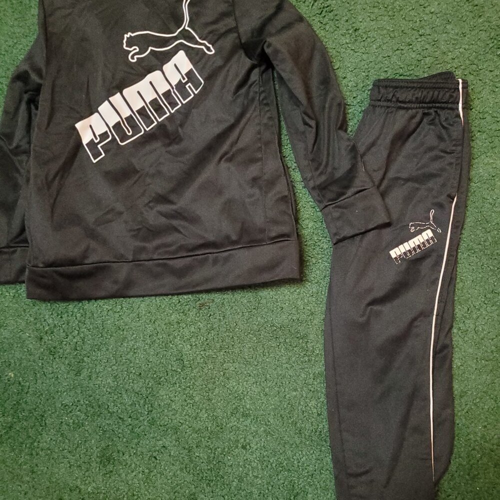 Track suit - Picture 2 of 2